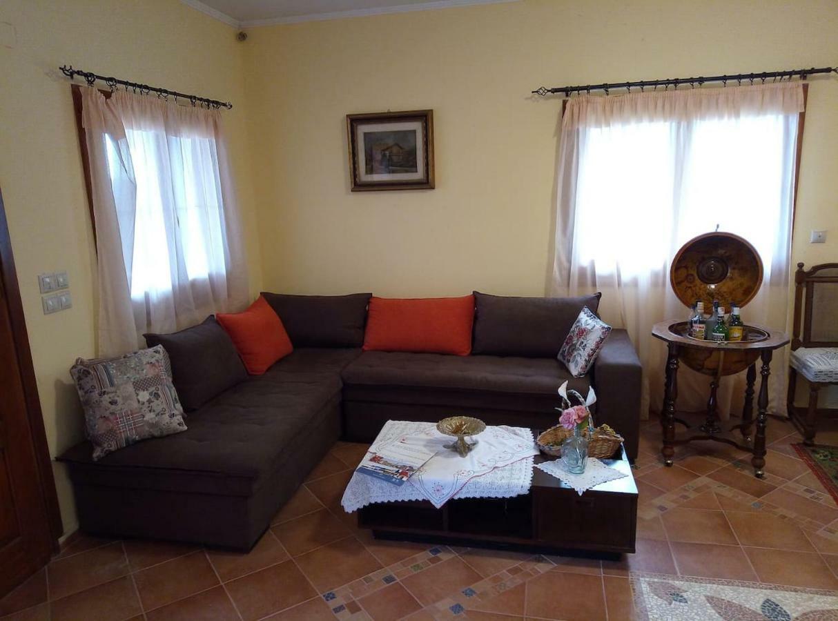 Villa Silvia Agios Matthaios  Экстерьер фото